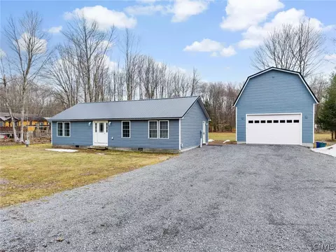 148 North St, Cleveland, NY 13042