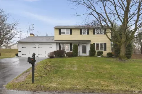 112 Southwest Way, Camillus, NY 13031