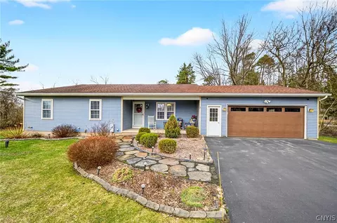 8245 Kirkville Rd, Kirkville, NY 13082