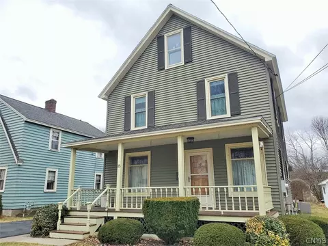 15 Banks St, Cortland, NY 13045