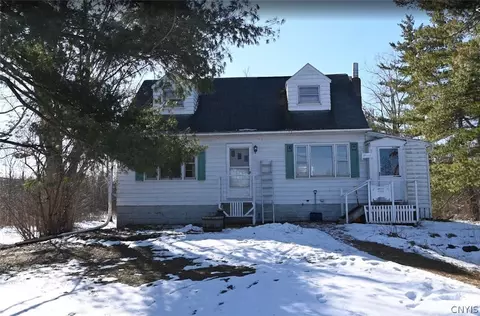 6756 Myers Rd, East Syracuse, NY 13057