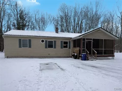 9140 Skinner Rd, Lee, NY 13363