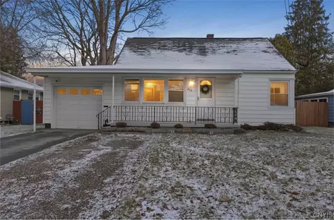 415 Thurber St, Syracuse, NY 13210