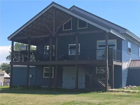 7318 Pine Woods Rd, Lyme, NY 13693