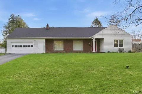 111 Fiordon Rd, Syracuse, NY 13214