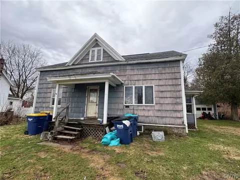 2465 Brickyard Rd, Van Buren, NY 13164