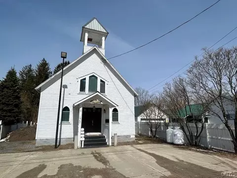 1967 Mexico St, Albion, NY 13302