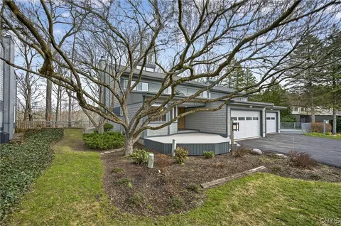 7516 Spectrum Way, Fayetteville, NY 13066
