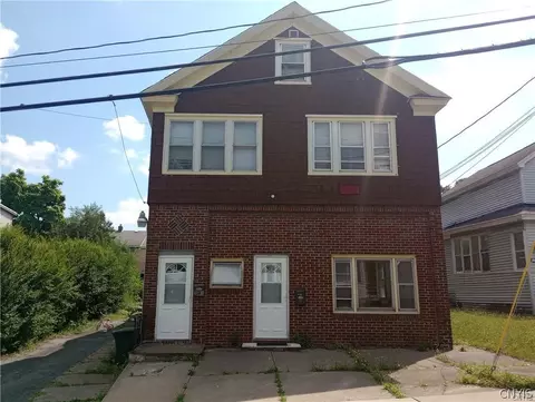 203 Cogswell Ave, Geddes, NY 13209
