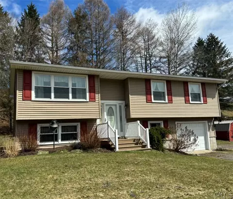 1518 Us Highway 11, Lapeer, NY 13803