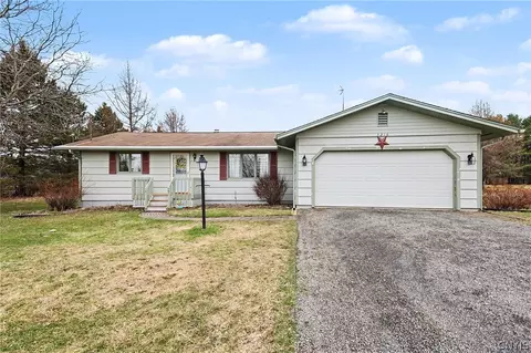3216 Oran Gulf Rd, Manlius, NY 13104