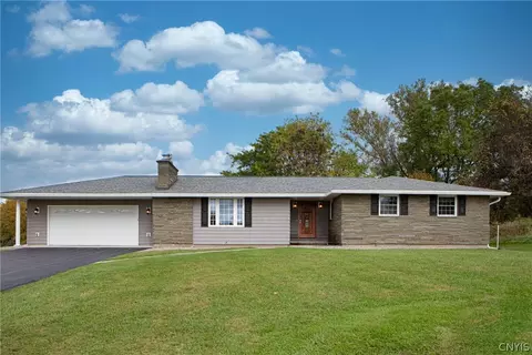 1939 Coon Hill Rd, Skaneateles, NY 13152