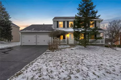 7271 Snowball Run, East Syracuse, NY 13057