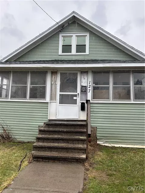 127 Schiller Ave, Syracuse, NY 13203
