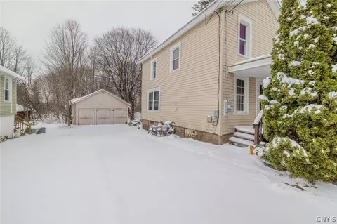 3282 Fulton Ave, Central Square, NY 13036