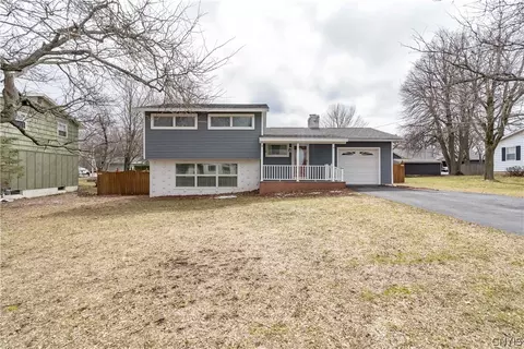459 Harris Dr, Watertown, NY 13601