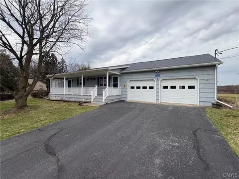 5207 North St, Vernon, NY 13476