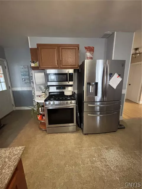 Kitchen - 23 Phillips St, Lysander, NY 13027 photo 3 of 3