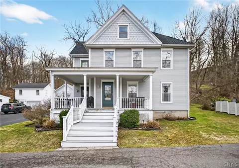 29 South St, Camillus, NY 13031