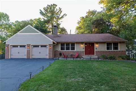 307 N Manlius St, Fayetteville, NY 13066