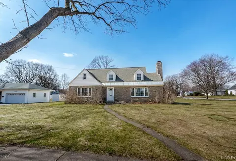 1513 N James St, Rome, NY 13440