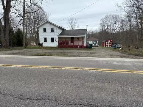 1953 Lamson Rd, Phoenix, NY 13135