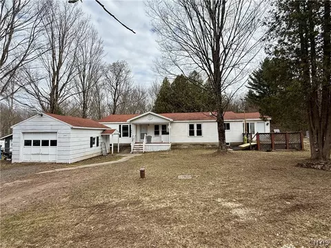 1841 Mulholland Rd, Vienna, NY 13042