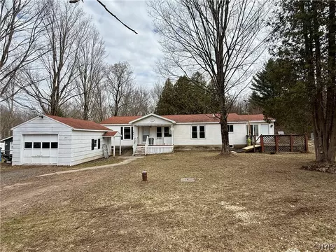 1841 Mulholland Rd, Vienna, NY 13042