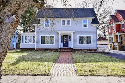 508 Broad St, Oneida, NY 13421