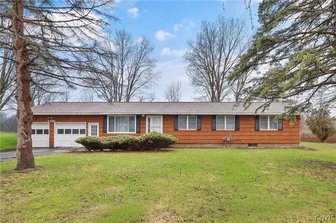5336 Caughdenoy Rd, Clay, NY 13041
