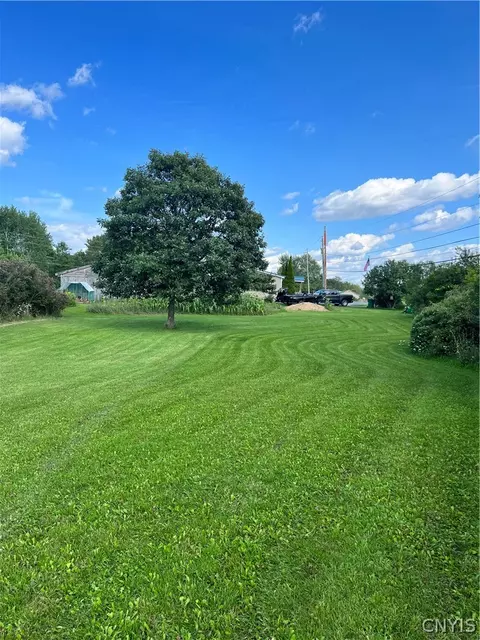 16973 May Irwin Rd, Clayton, NY 13624