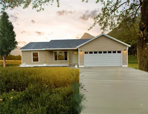 7684 Gifford Rd, Rome, NY 13440