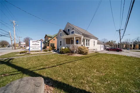 461 S Main St #1, North Syracuse, NY 13212