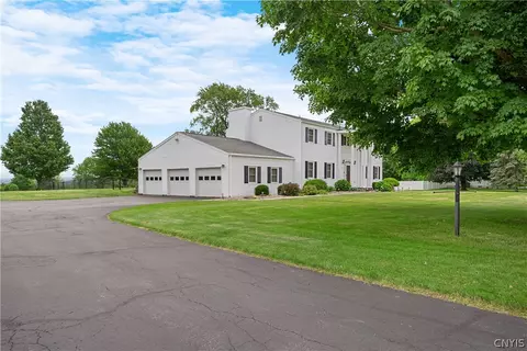 Exterior - 621 Deerfield Dr, Oneida, NY 13421 photo 3 of 11