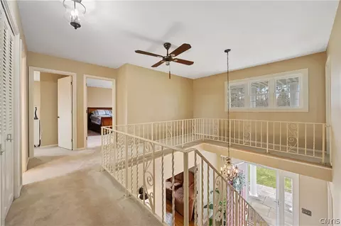 Entry Way - 621 Deerfield Dr, Oneida, NY 13421 photo 4 of 4