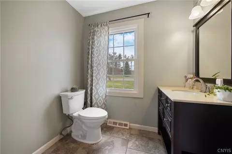 Bath - 621 Deerfield Dr, Oneida, NY 13421 photo 1 of 3