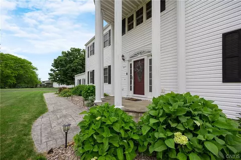 Other - 621 Deerfield Dr, Oneida, NY 13421 photo 2 of 6