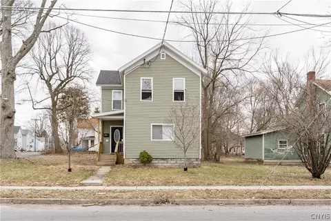 244 N Rutland St, Watertown, NY 13601