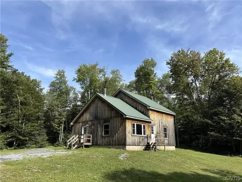 11460 Creek Rd #1, Annsville, NY 13471