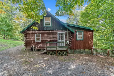 8923 Wildwood Chase, Springwater, NY 14560
