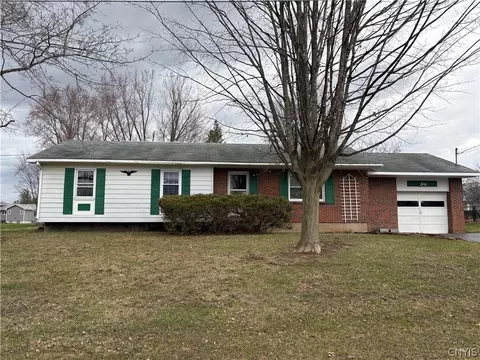 302 Gordon Ave, Sherrill, NY 13461