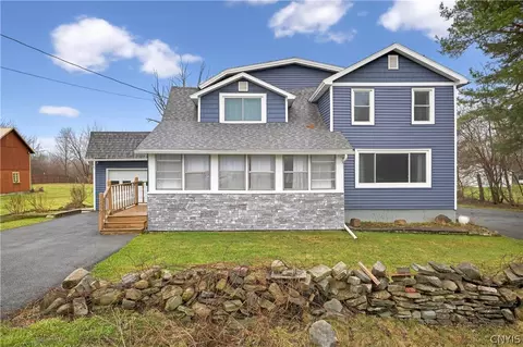 4892 Beef St, Onondaga, NY 13215