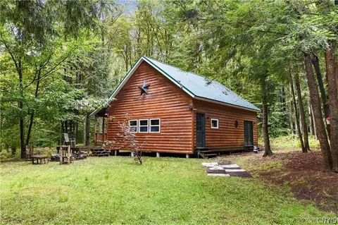 11481 Westdale Rd, Florence, NY 13483