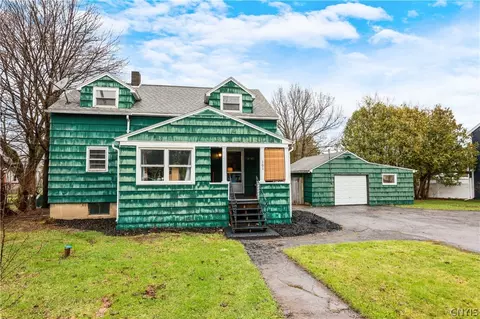101 Crysler Dr, East Syracuse, NY 13057