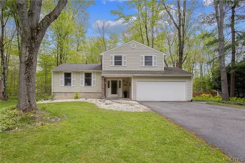 3026 Stevenage Dr, Lysander, NY 13027