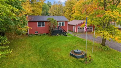 3176 Powell Rd, Vienna, NY 13308