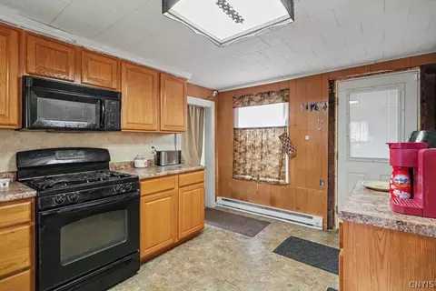 Kitchen - 549 State Rt 5s, German Flatts, NY 13407 photo 3 of 3