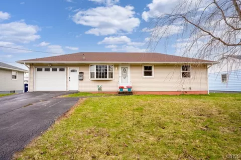 2320 W Graham Ave, Whitestown, NY 13495