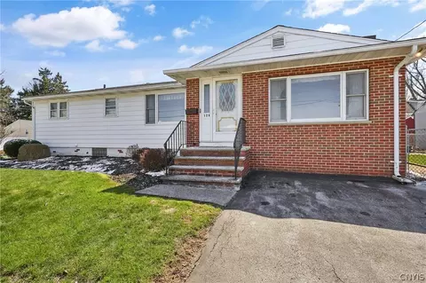 129 Noble Ave, Salina, NY 13206