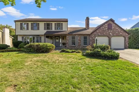 110 Kaymar Dr, Syracuse, NY 13212
